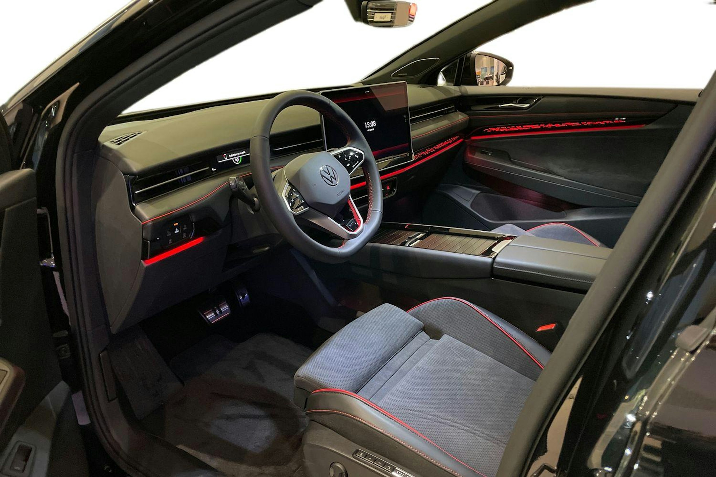 met. musta Volkswagen ID.7 2025 kuva 6.