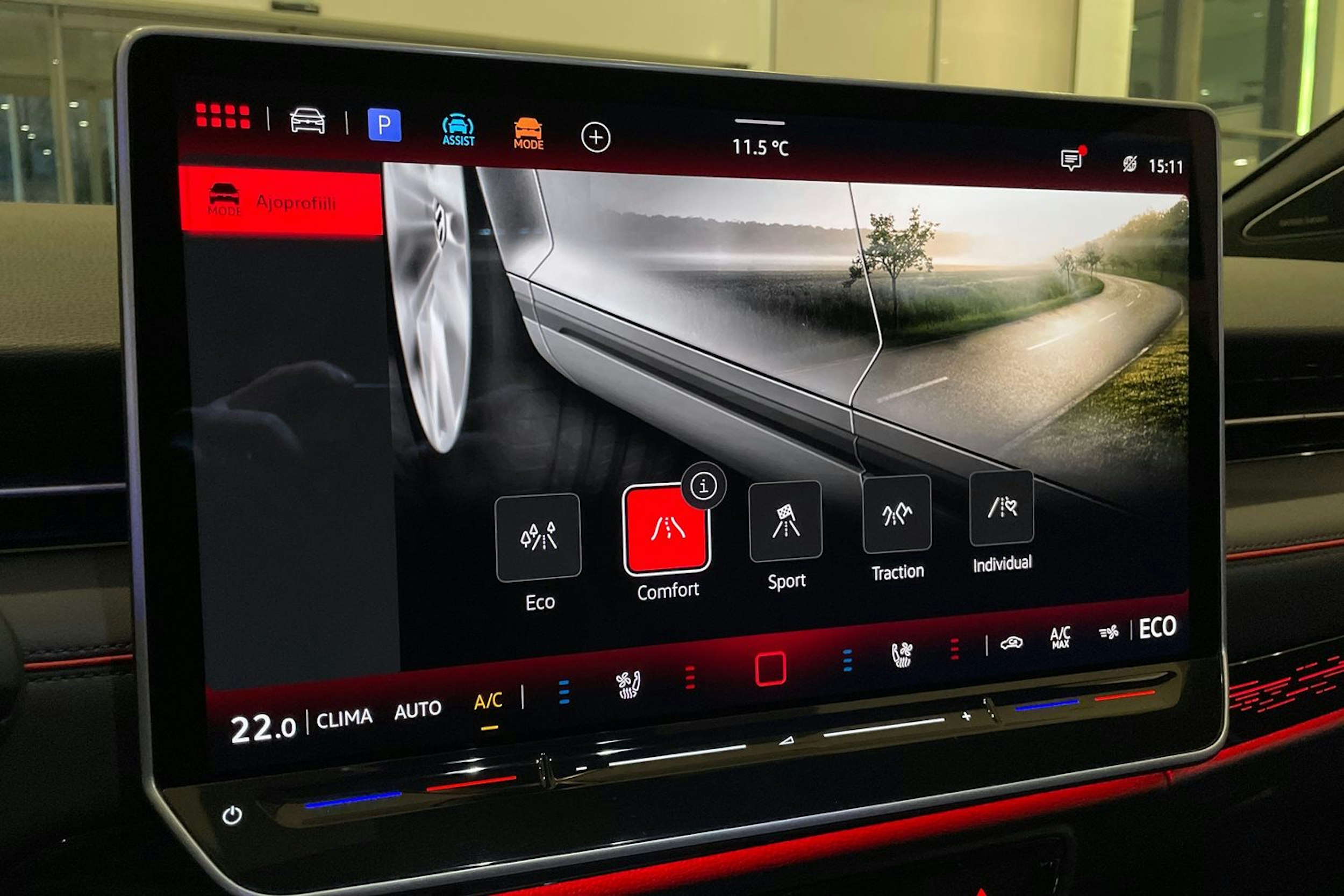 met. musta Volkswagen ID.7 2025 kuva 14.