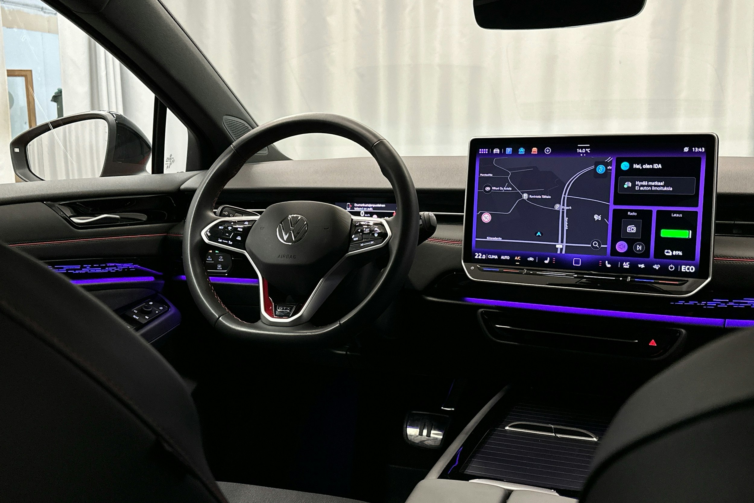 punainen Volkswagen ID.7 2025 kuva 8.