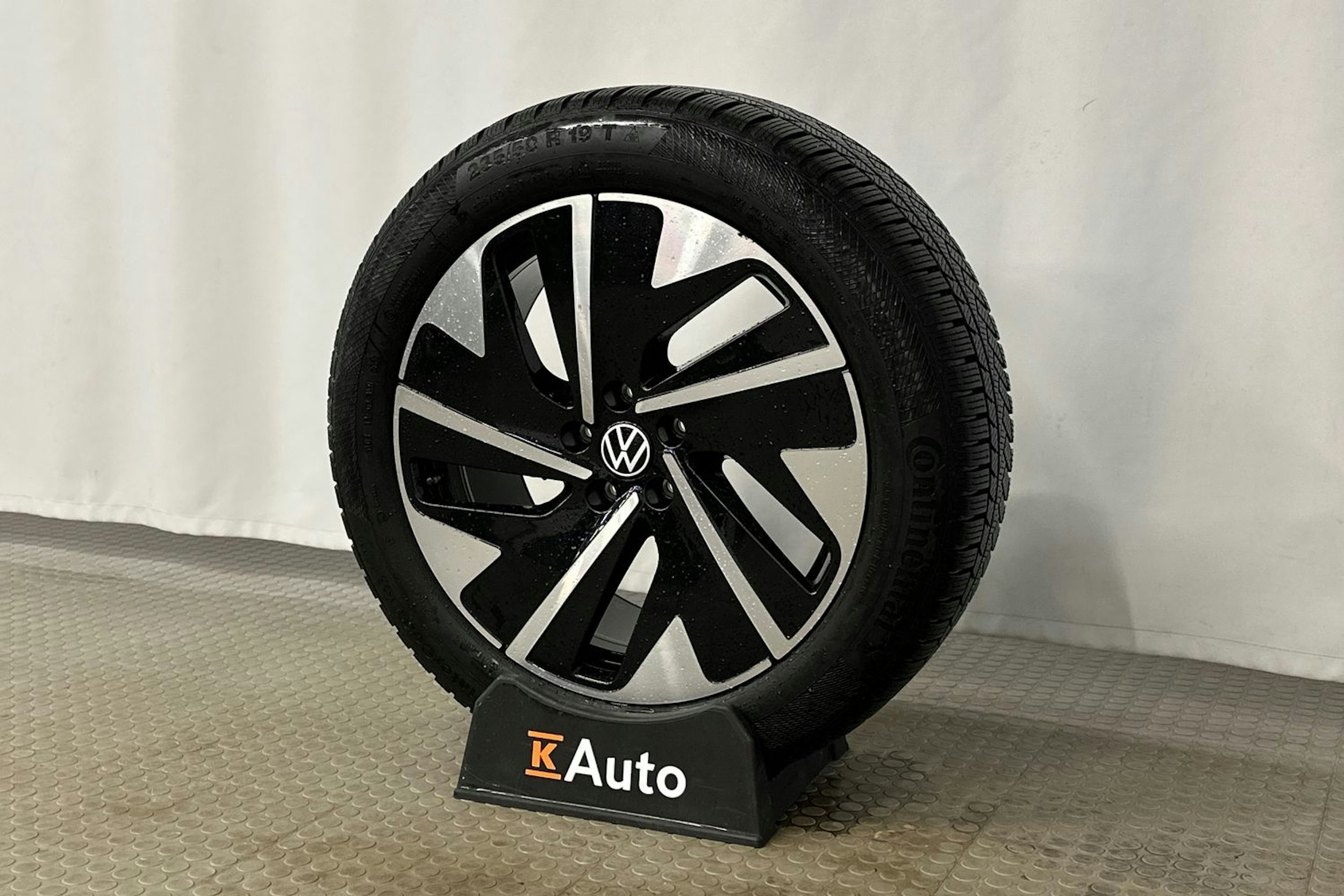 musta Volkswagen ID.7 2025 kuva 10.