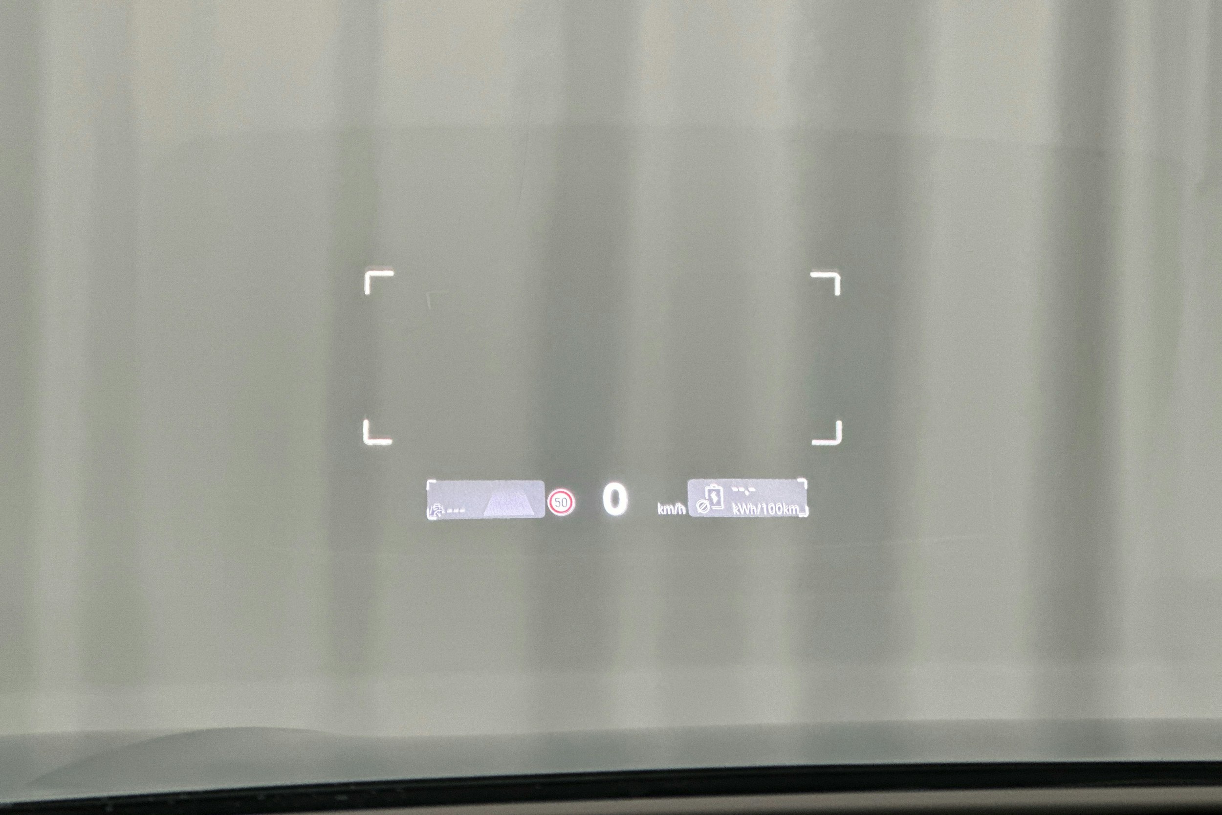 sininen Volkswagen ID.7 2025 kuva 12.