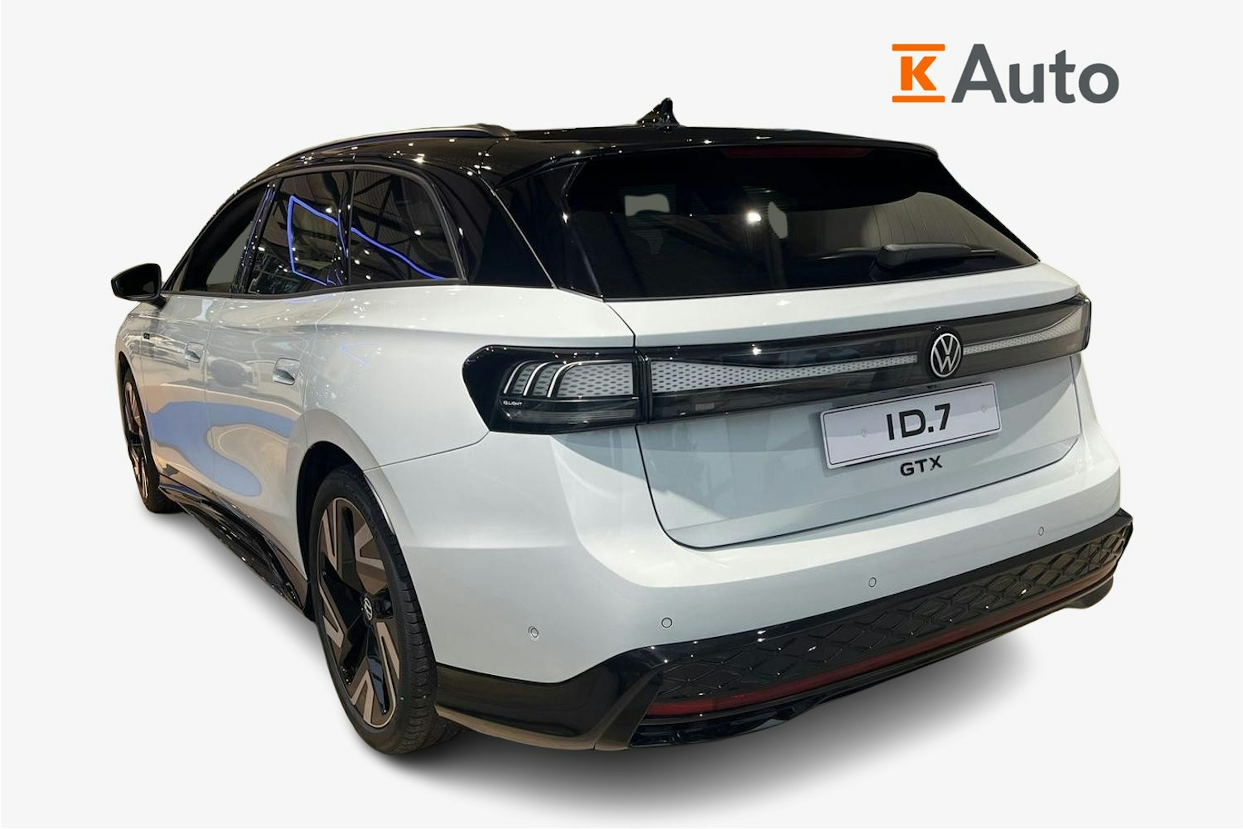 valkoinen Volkswagen ID.7 2025 kuva 2.