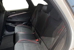 valkoinen Volkswagen ID.7 2025 kuva 8.