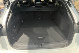 valkoinen Volkswagen ID.7 2025 kuva 11.