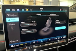 valkoinen Volkswagen ID.7 2025 kuva 22.