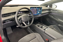 punainen Volkswagen ID.7 2025 kuva 6.