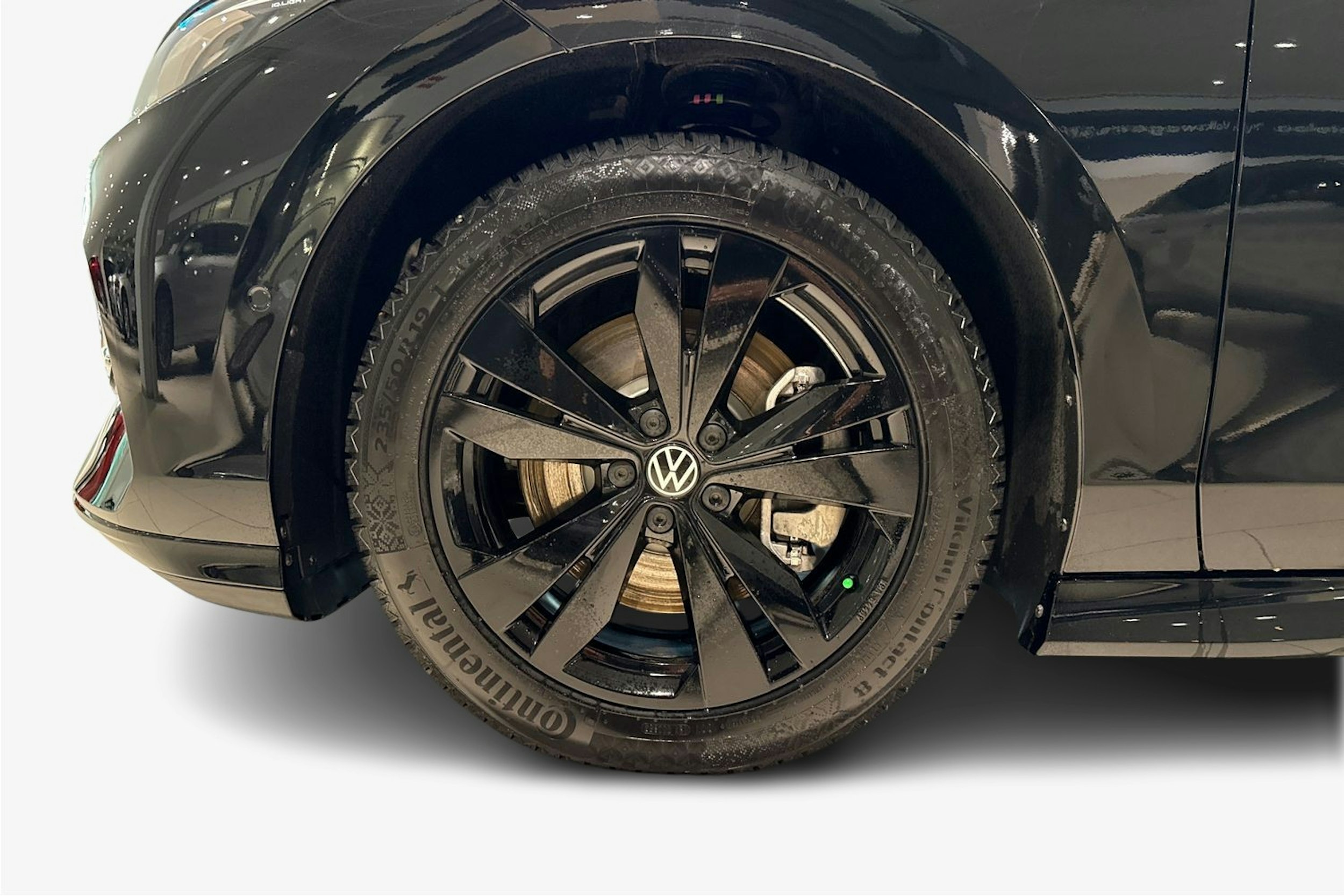 musta Volkswagen ID.7 2025 kuva 9.