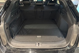 musta Volkswagen ID.7 2025 kuva 13.