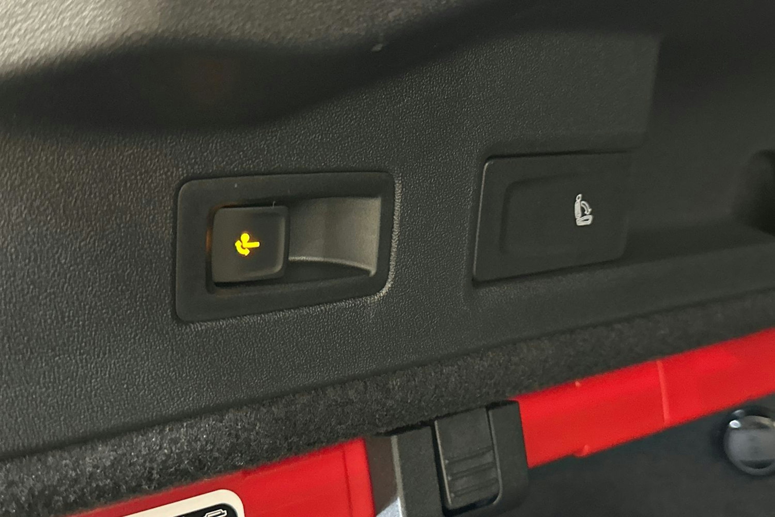 sininen Volkswagen ID.7 2025 kuva 13.