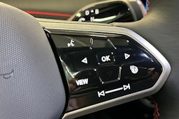 sininen Volkswagen ID.7 2025 kuva 20.