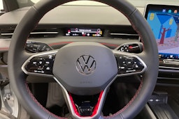 harmaa Volkswagen ID.7 2025 kuva 12.