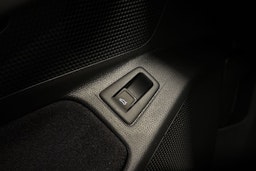 met. musta Volkswagen ID.7 2025 kuva 24.