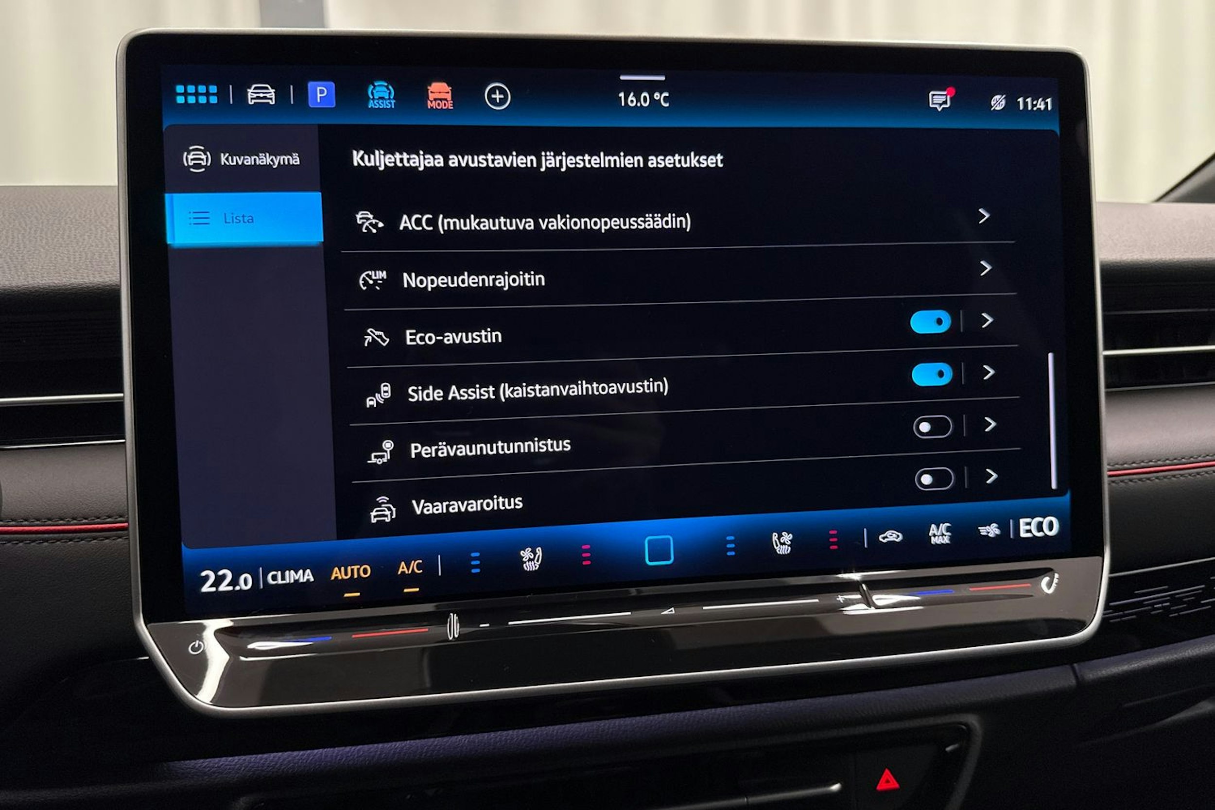 met. musta Volkswagen ID.7 2025 kuva 29.