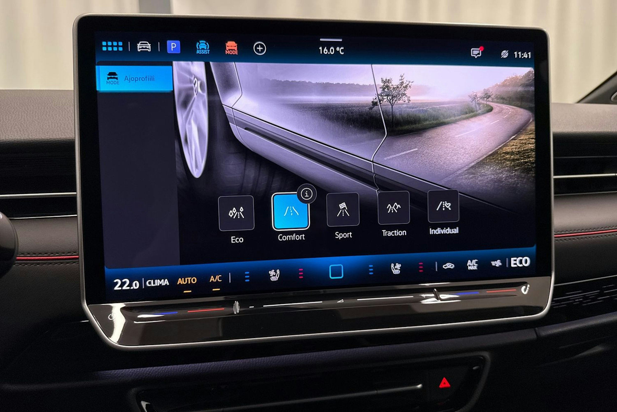 met. musta Volkswagen ID.7 2025 kuva 30.