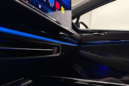 met. musta Volkswagen ID.7 2025 kuva 32.