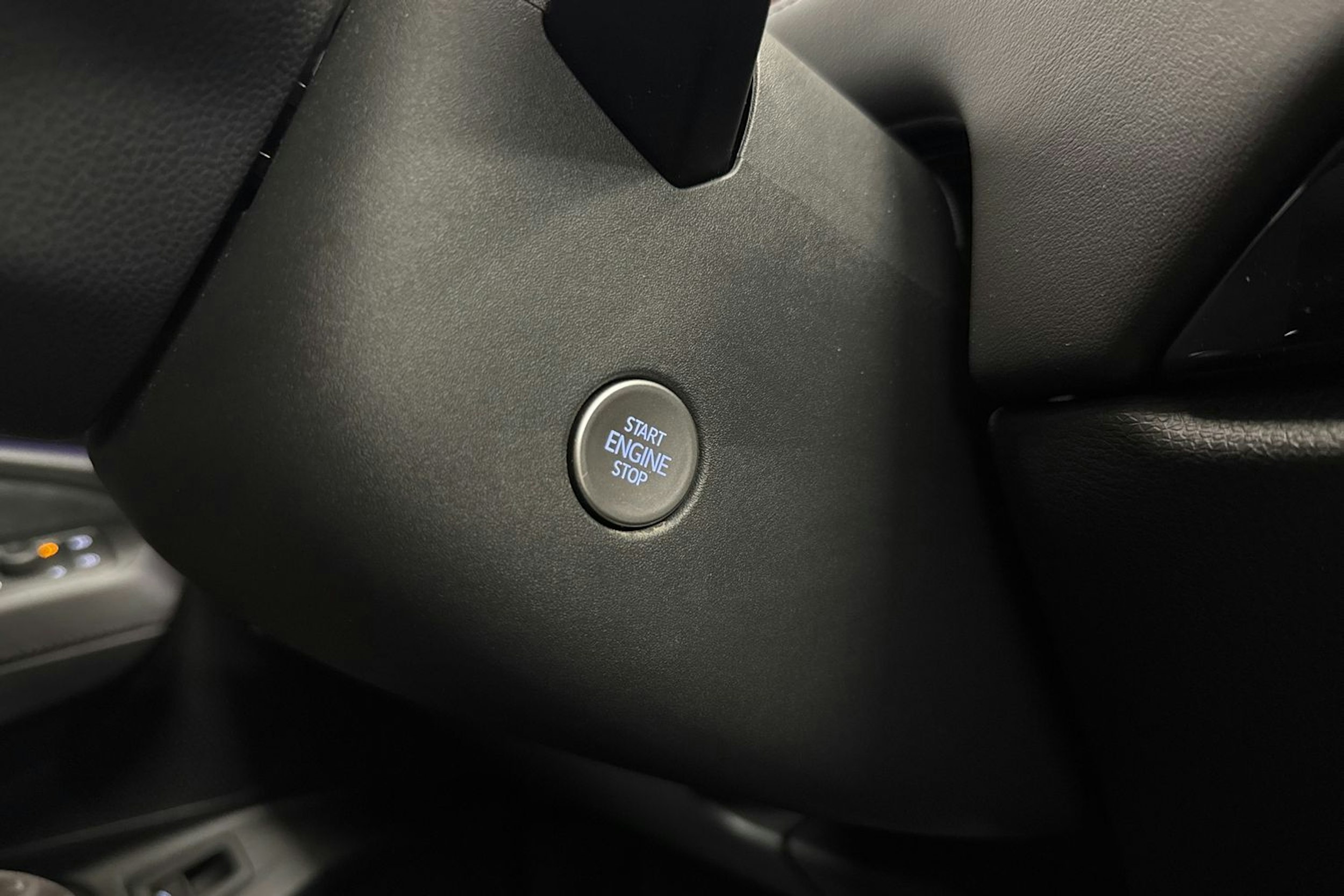 met. musta Volkswagen ID.7 2025 kuva 35.