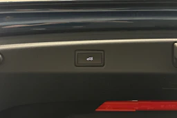 sininen Volkswagen ID.7 2025 kuva 43.