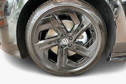 met. musta Volkswagen ID.7 2025 kuva 9.