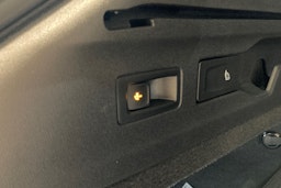 valkoinen Volkswagen ID.7 2025 kuva 19.