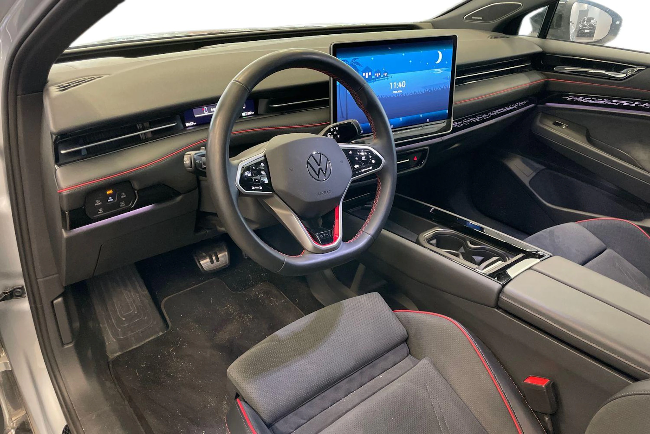 harmaa Volkswagen ID.7 2025 kuva 3.