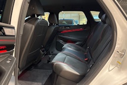 valkoinen Volkswagen ID.7 2025 kuva 12.