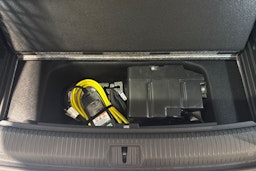 valkoinen Volkswagen ID.7 2025 kuva 14.