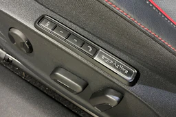 Musta Volkswagen ID.7 2025 kuva 27.