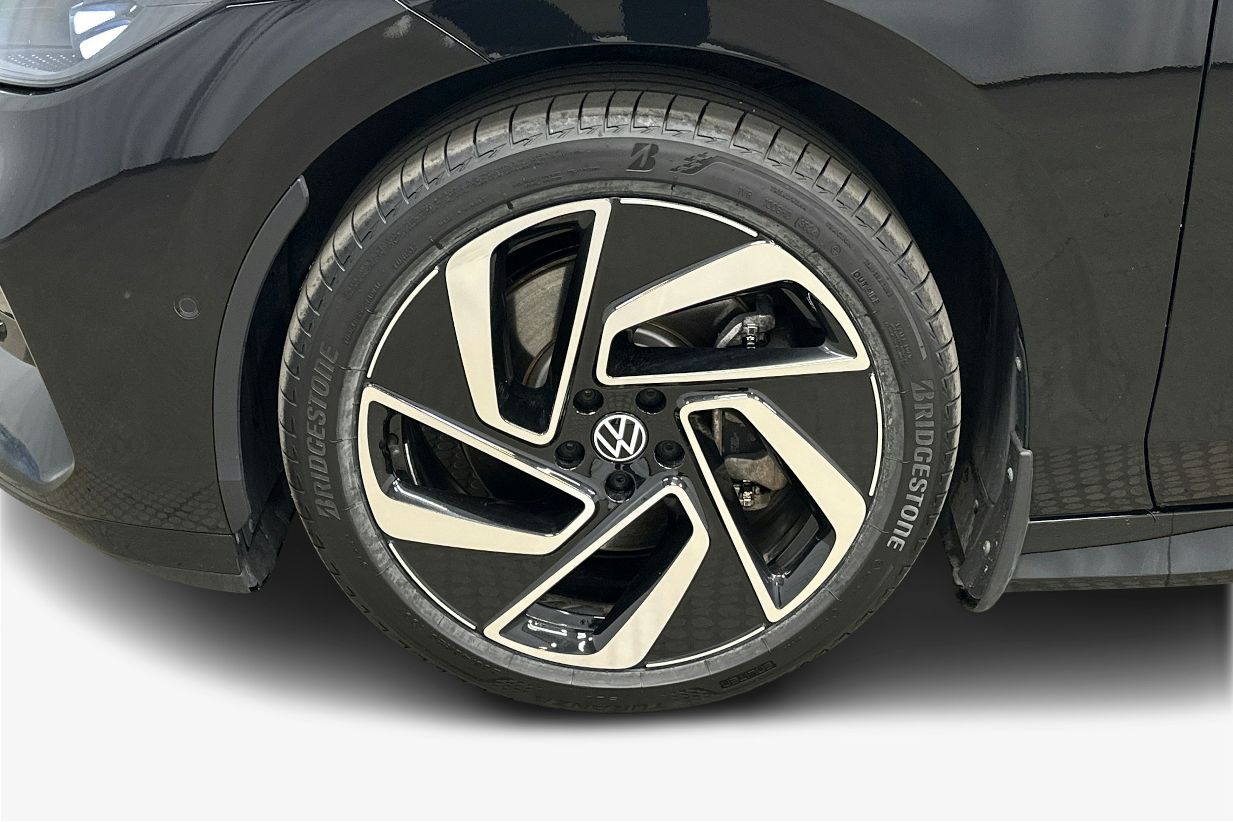 musta Volkswagen ID.7 2025 kuva 11.