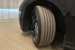 musta Volkswagen ID.7 2025 kuva 13.