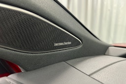 punainen Volkswagen ID.7 2025 kuva 31.