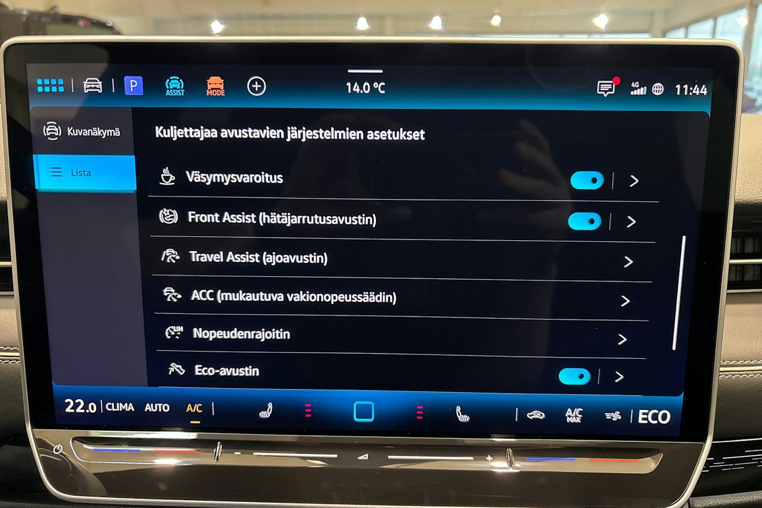 harmaa Volkswagen ID.7 2026 kuva 20.