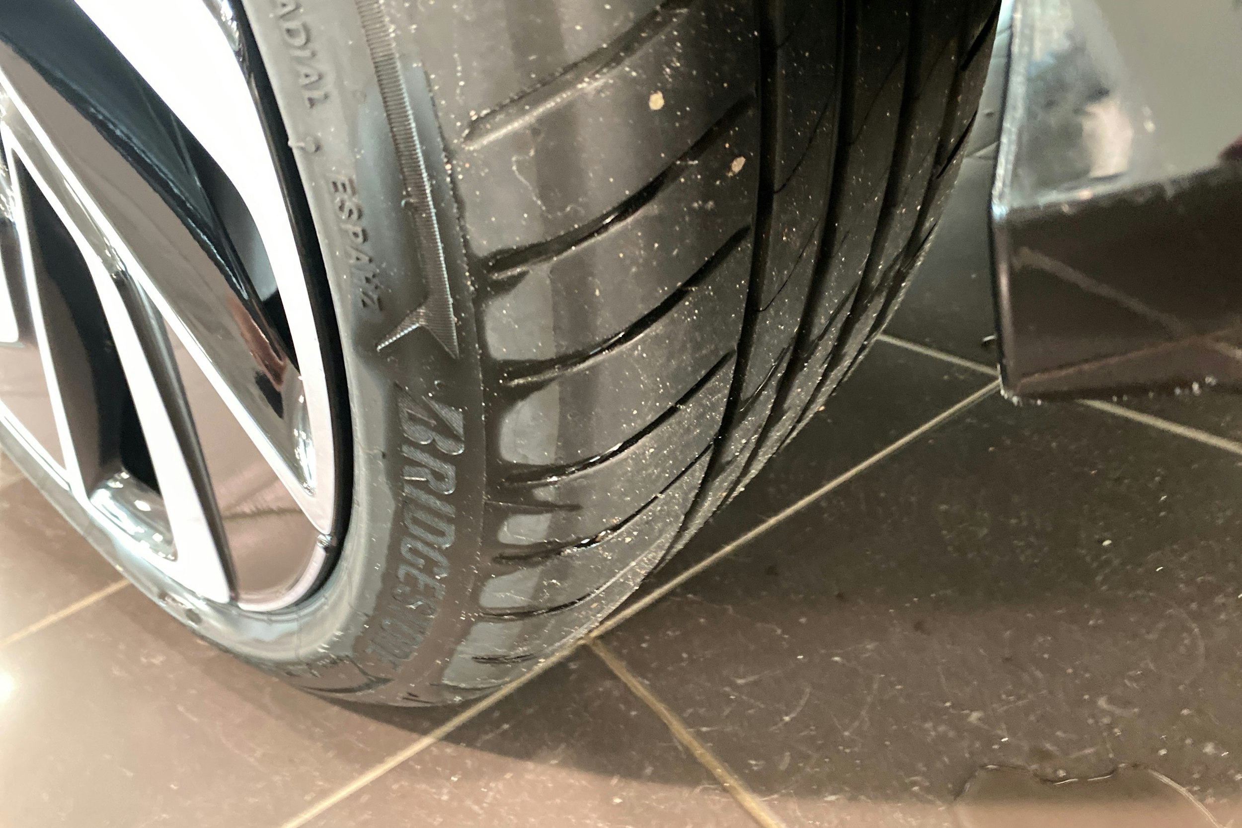 valkoinen Volkswagen ID.7 2025 kuva 13.