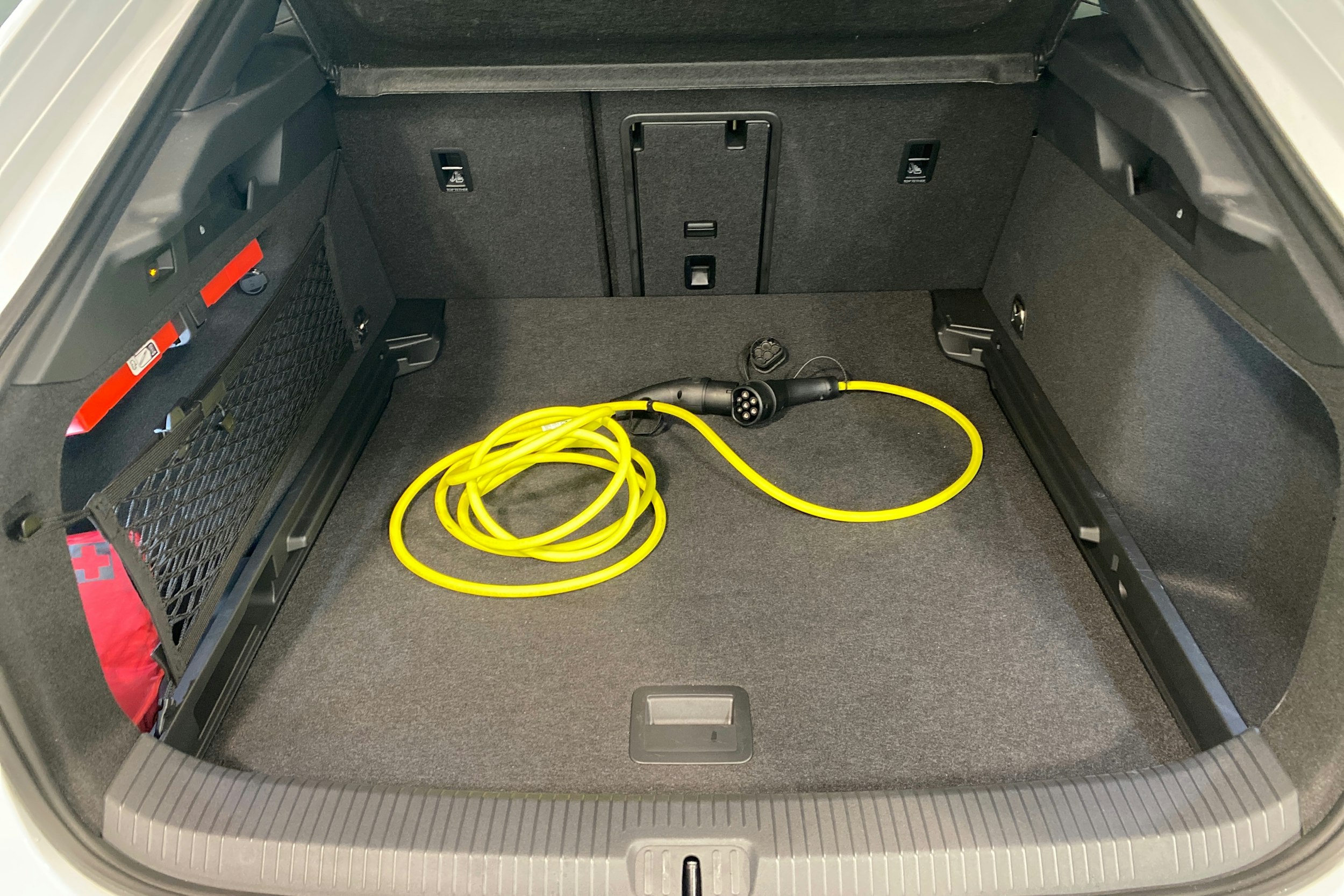 valkoinen Volkswagen ID.7 2025 kuva 15.