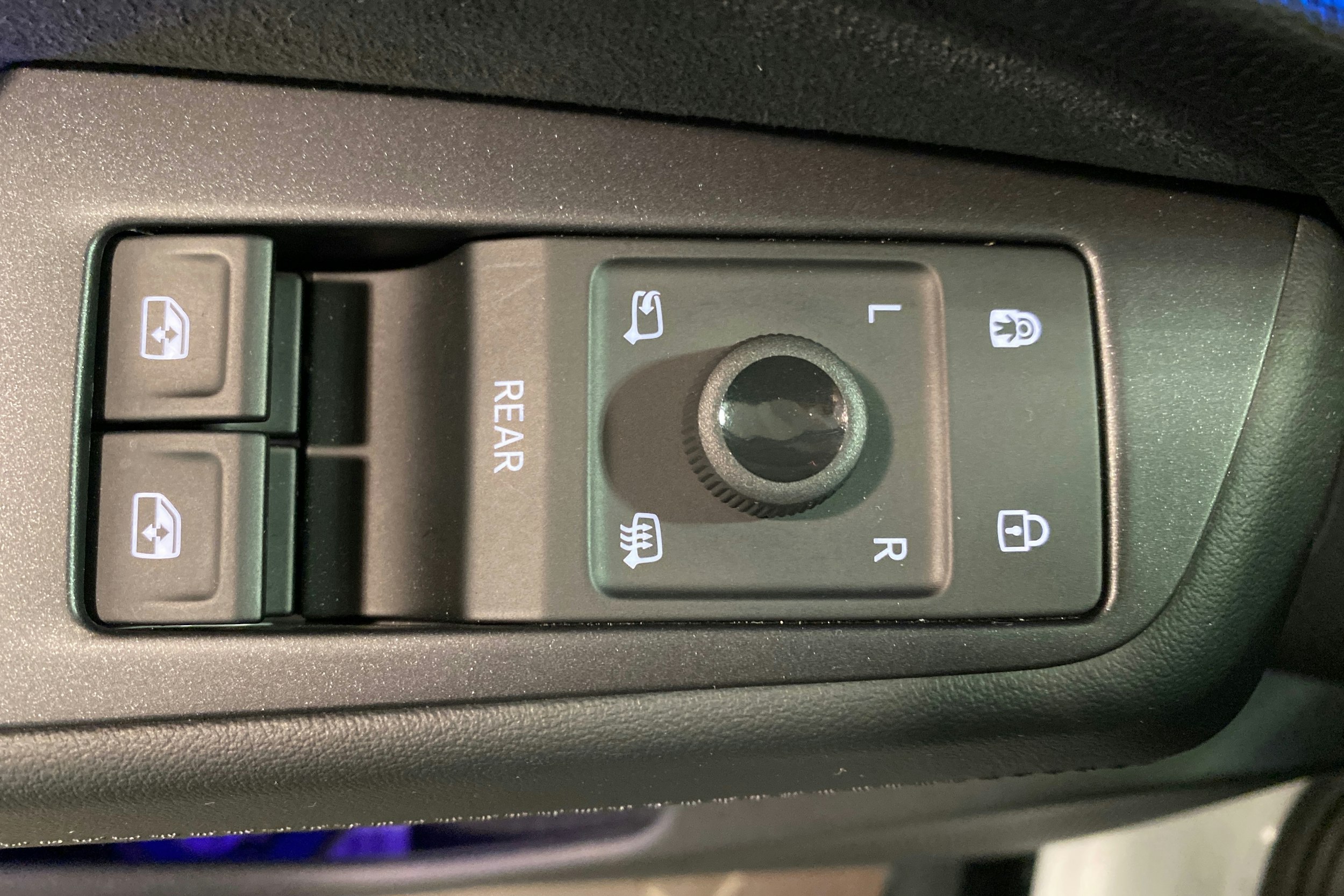 valkoinen Volkswagen ID.7 2025 kuva 18.