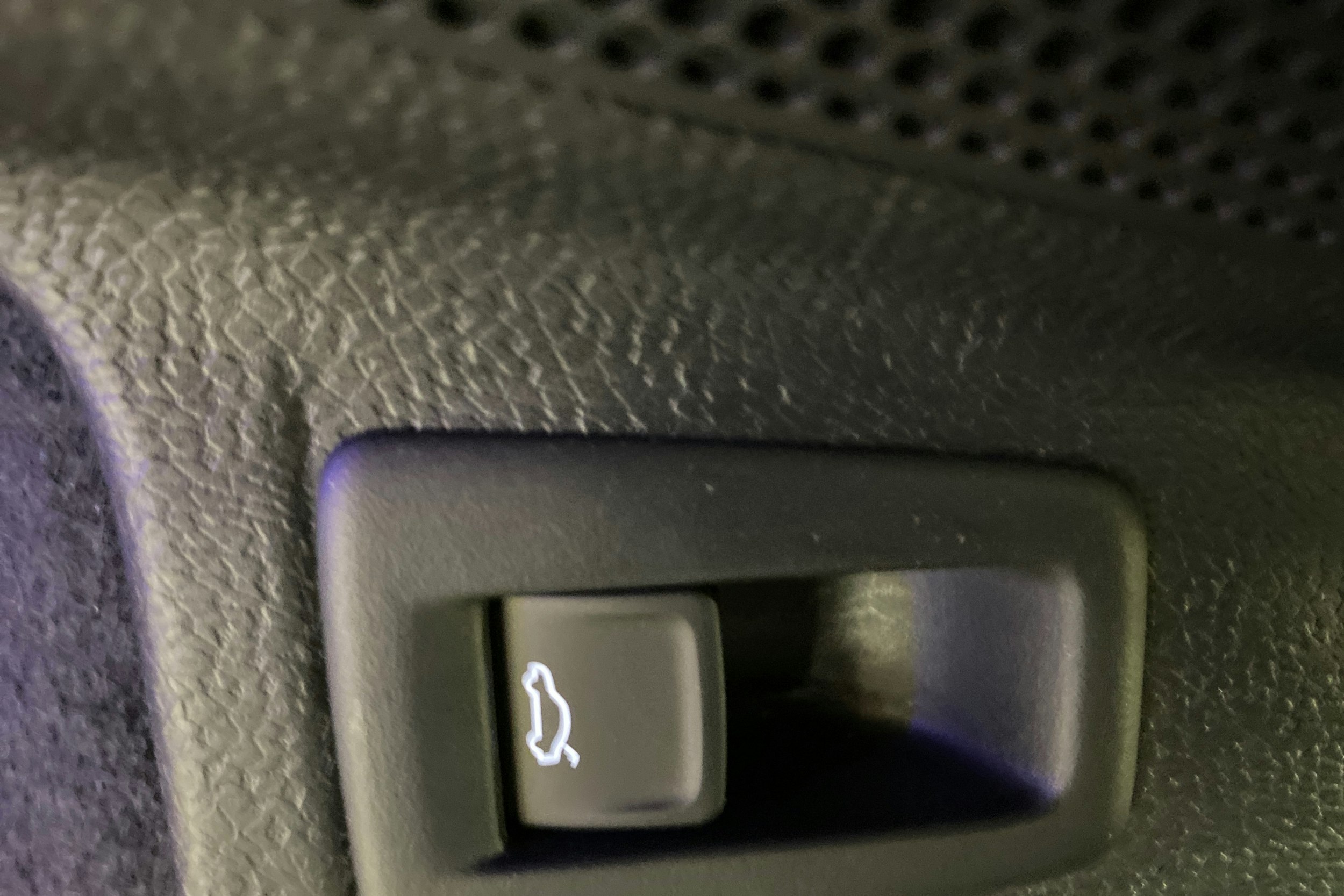 valkoinen Volkswagen ID.7 2025 kuva 19.