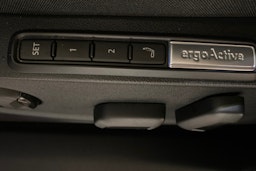 valkoinen Volkswagen ID.7 2025 kuva 21.