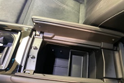 valkoinen Volkswagen ID.7 2025 kuva 27.