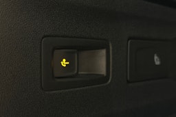 valkoinen Volkswagen ID.7 2025 kuva 16.