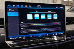 valkoinen Volkswagen ID.7 2025 kuva 33.