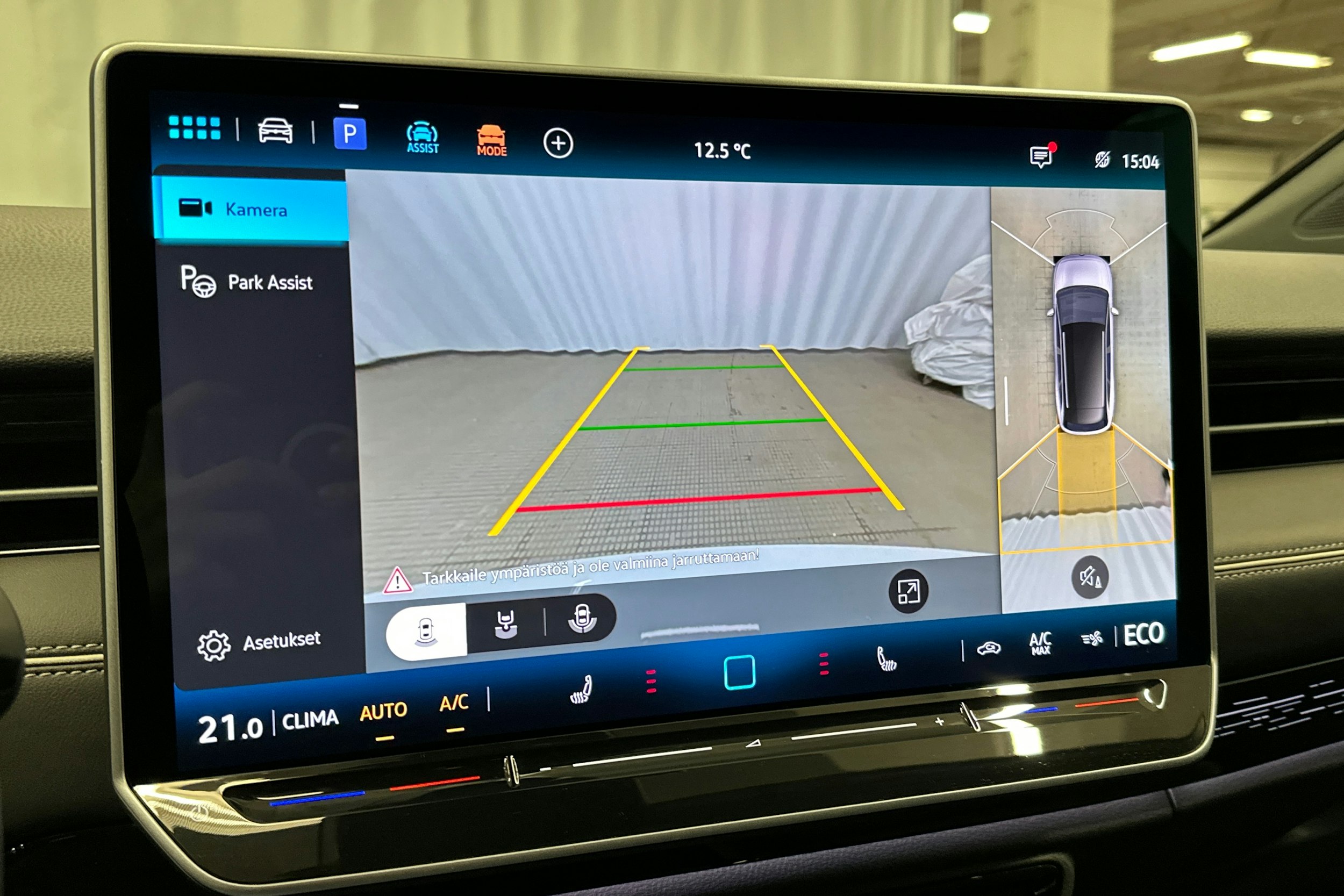 valkoinen Volkswagen ID.7 2025 kuva 35.