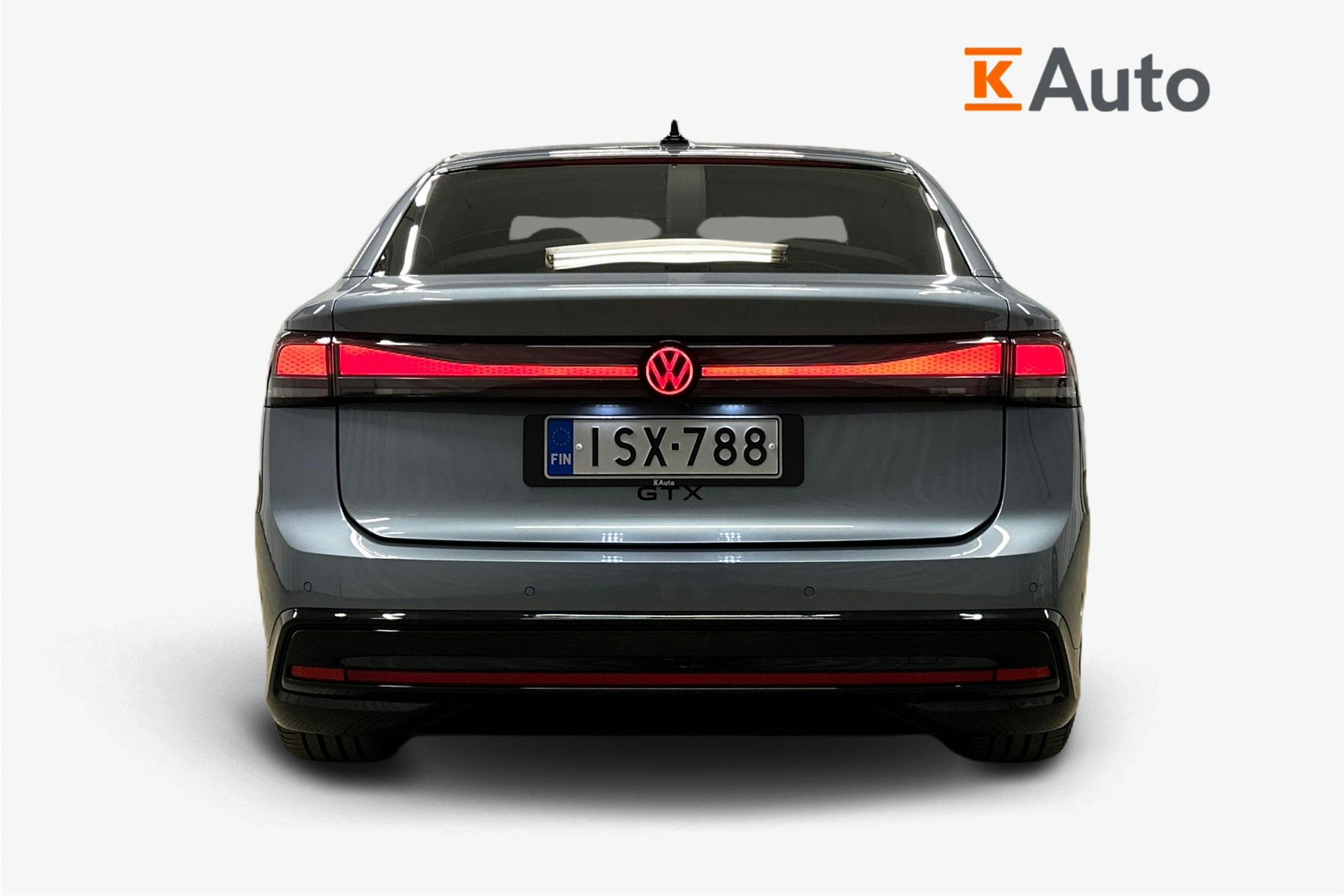 sininen Volkswagen ID.7 2025 kuva 3.