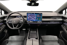 sininen Volkswagen ID.7 2025 kuva 7.