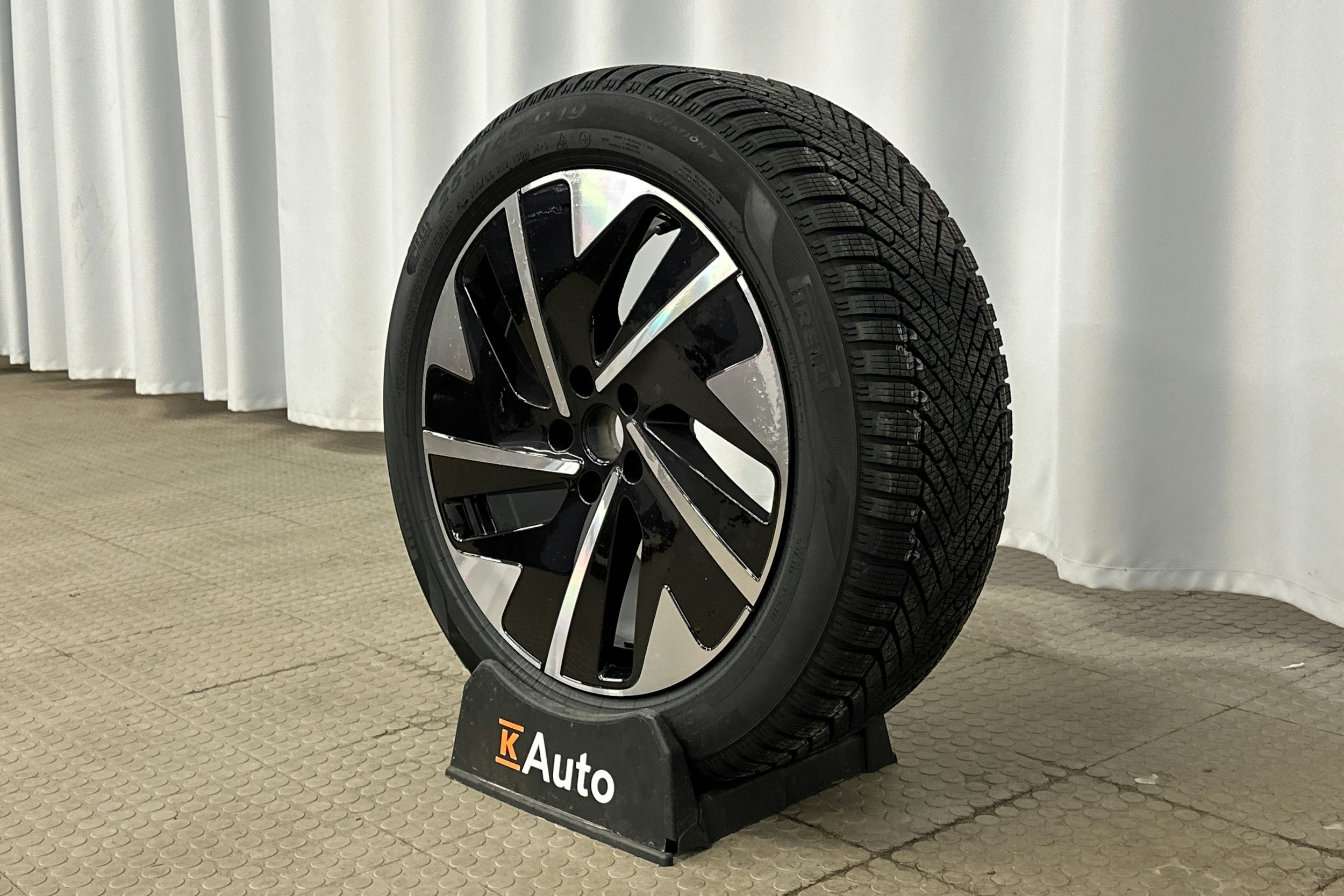 sininen Volkswagen ID.7 2025 kuva 10.