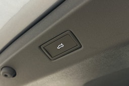 sininen Volkswagen ID.7 2025 kuva 12.