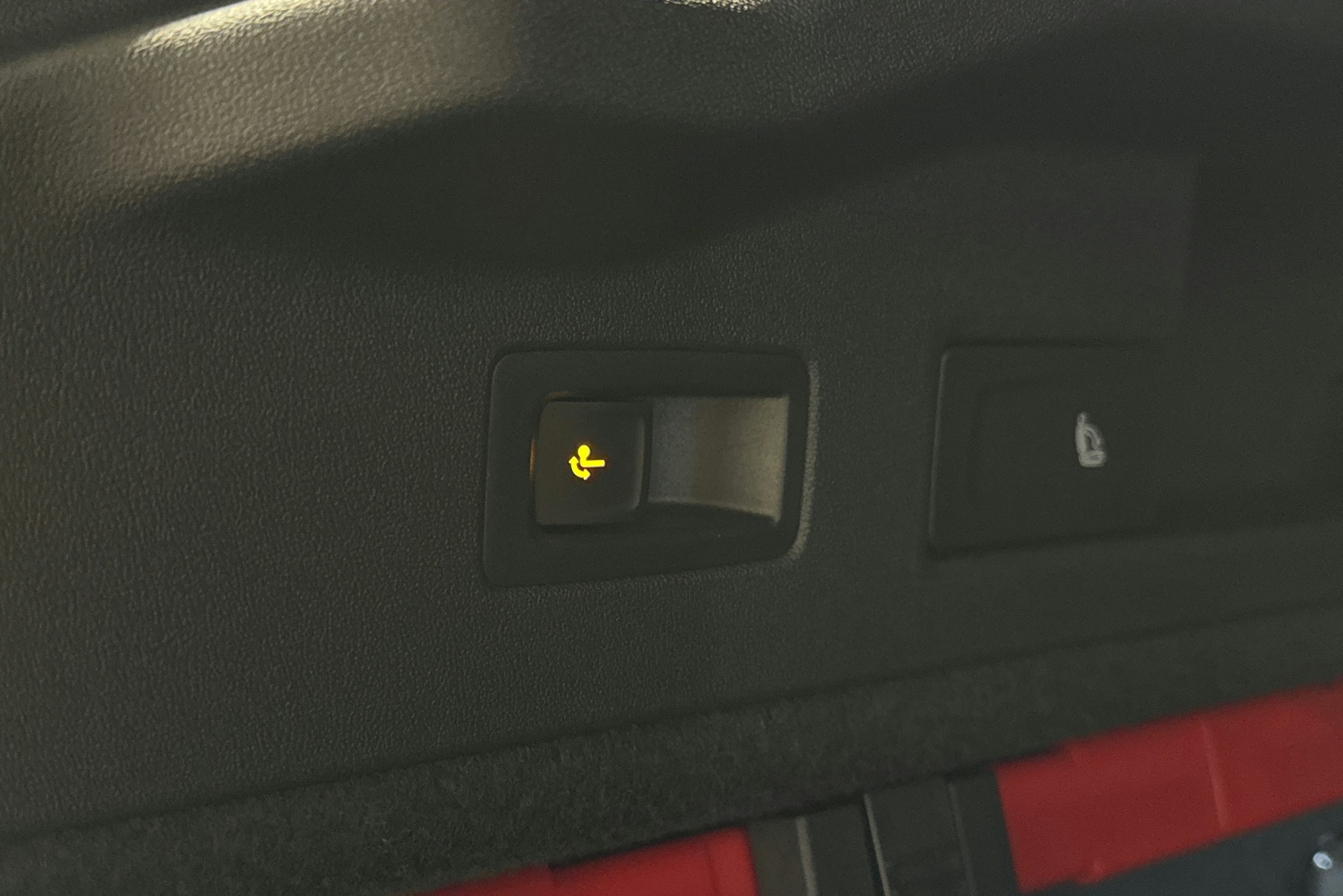 sininen Volkswagen ID.7 2025 kuva 13.