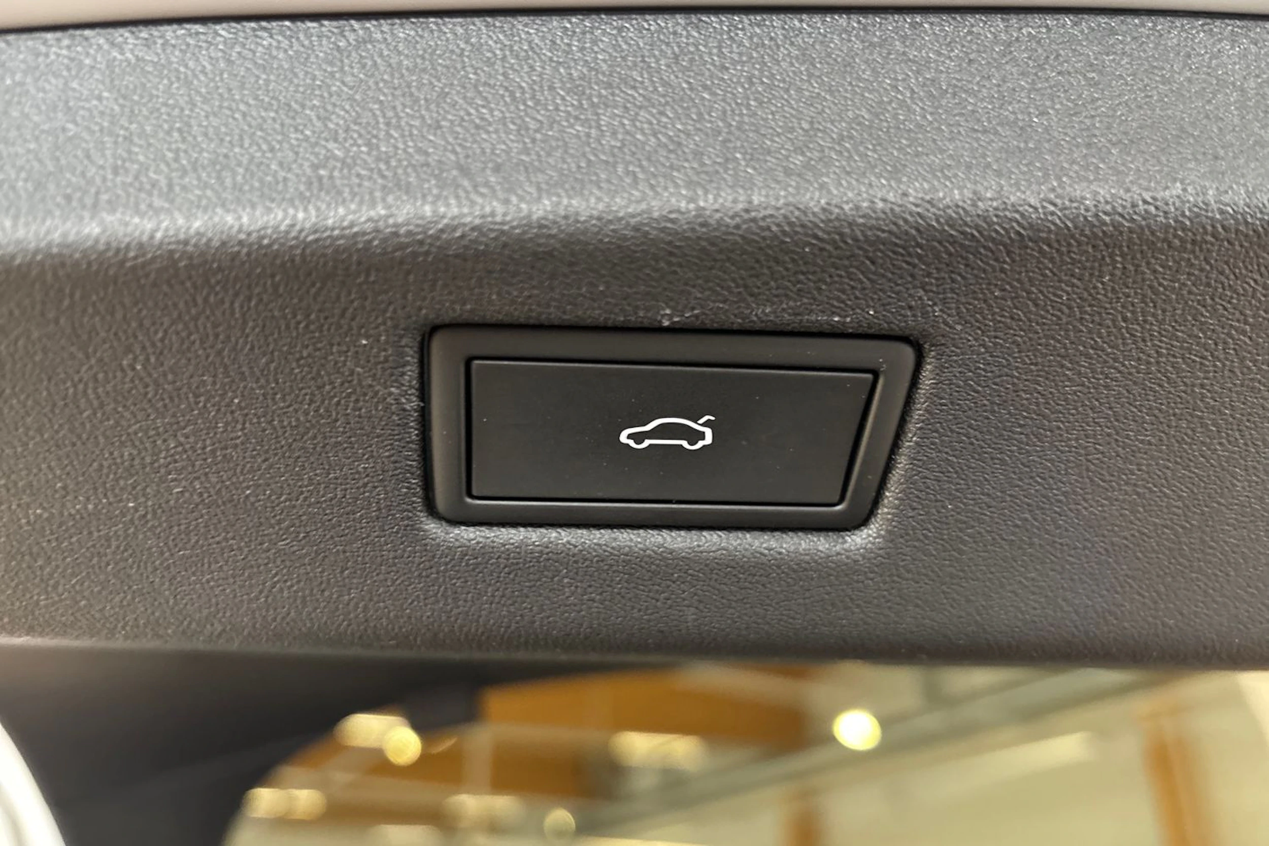 valkoinen Volkswagen ID.7 2025 kuva 25.
