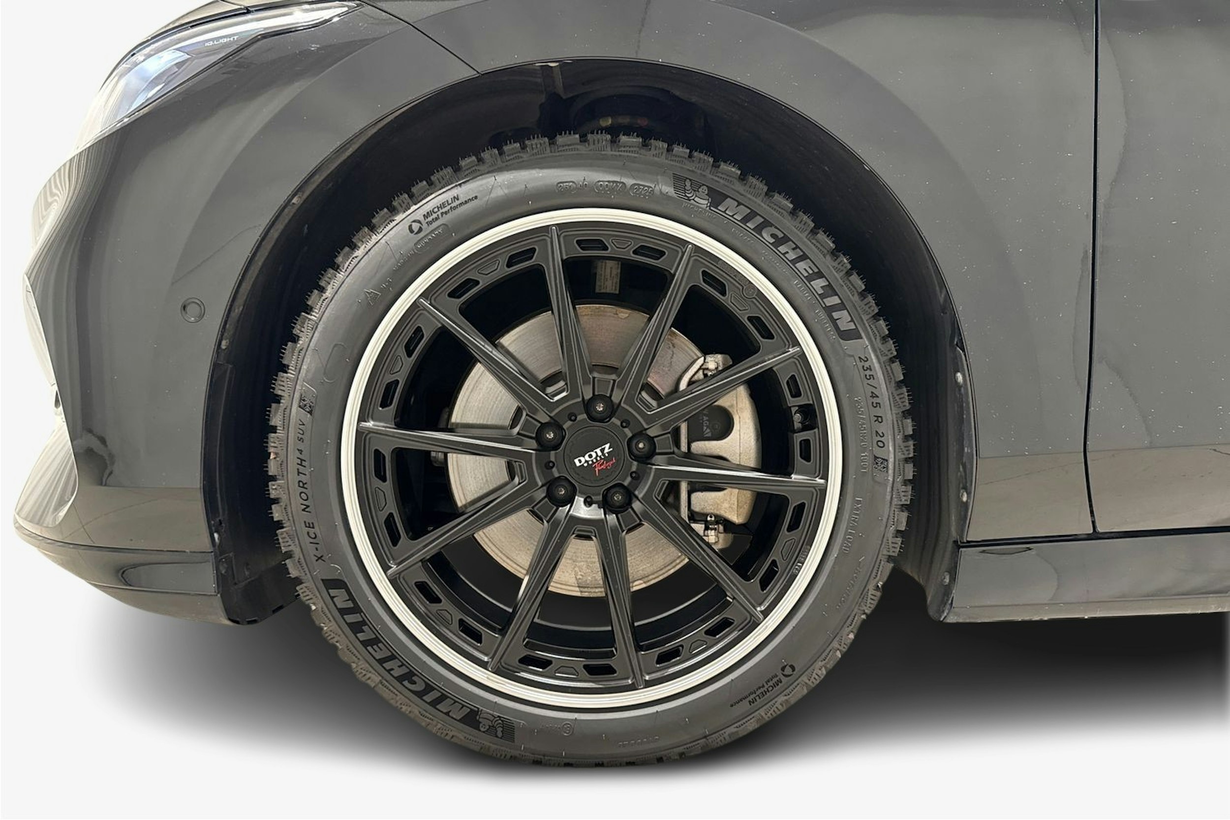 met. musta Volkswagen ID.7 2025 kuva 9.