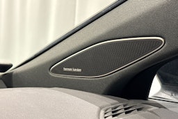 met. musta Volkswagen ID.7 2025 kuva 20.