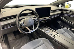 harmaa Volkswagen ID.7 2025 kuva 6.