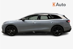 sininen Volkswagen ID.7 2025 kuva 6.